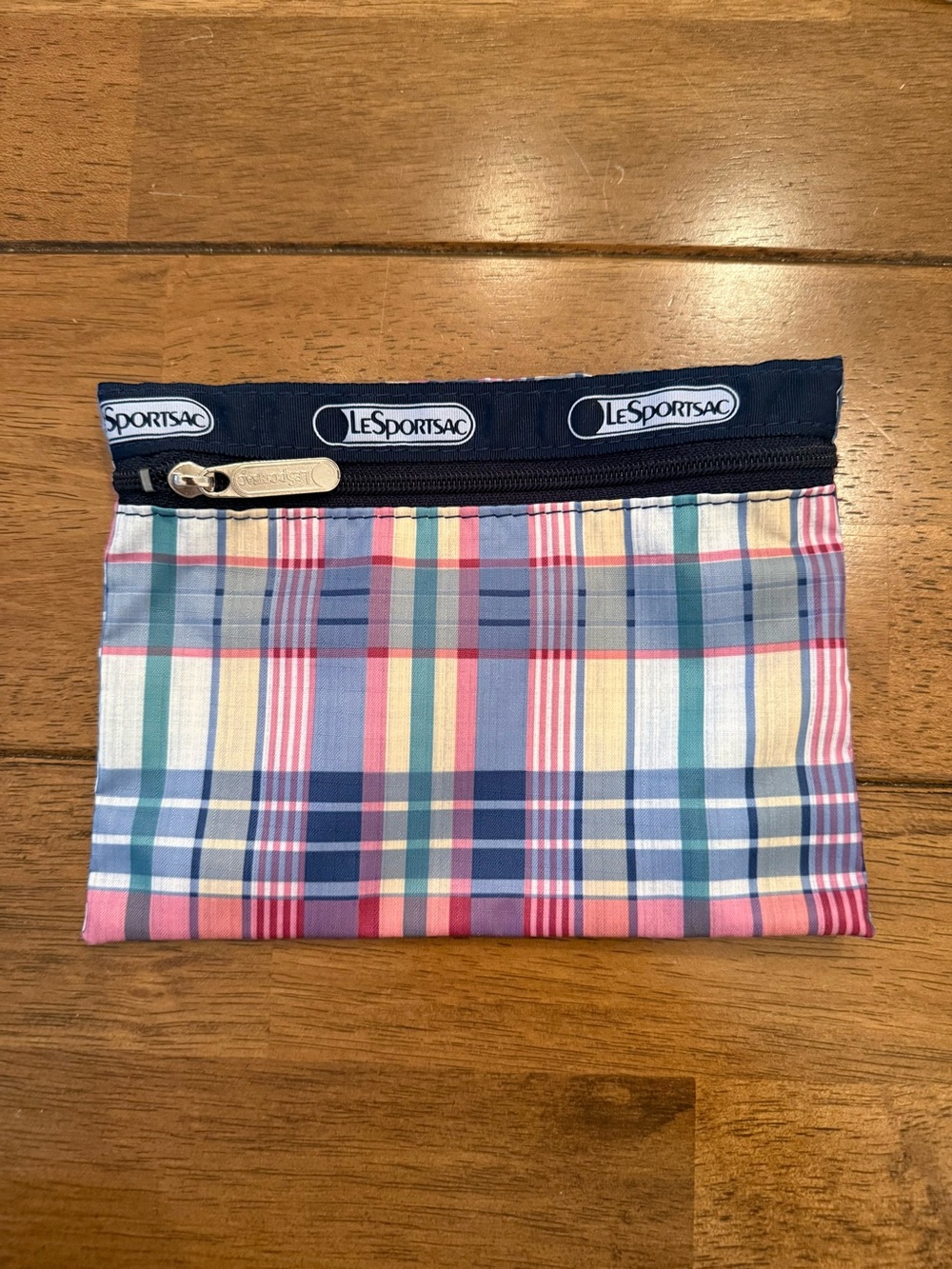 LeSportsac Plaid Zip Pouch in Pastel Multi Cosmetic Case Navy and Pink Y2K 90’s